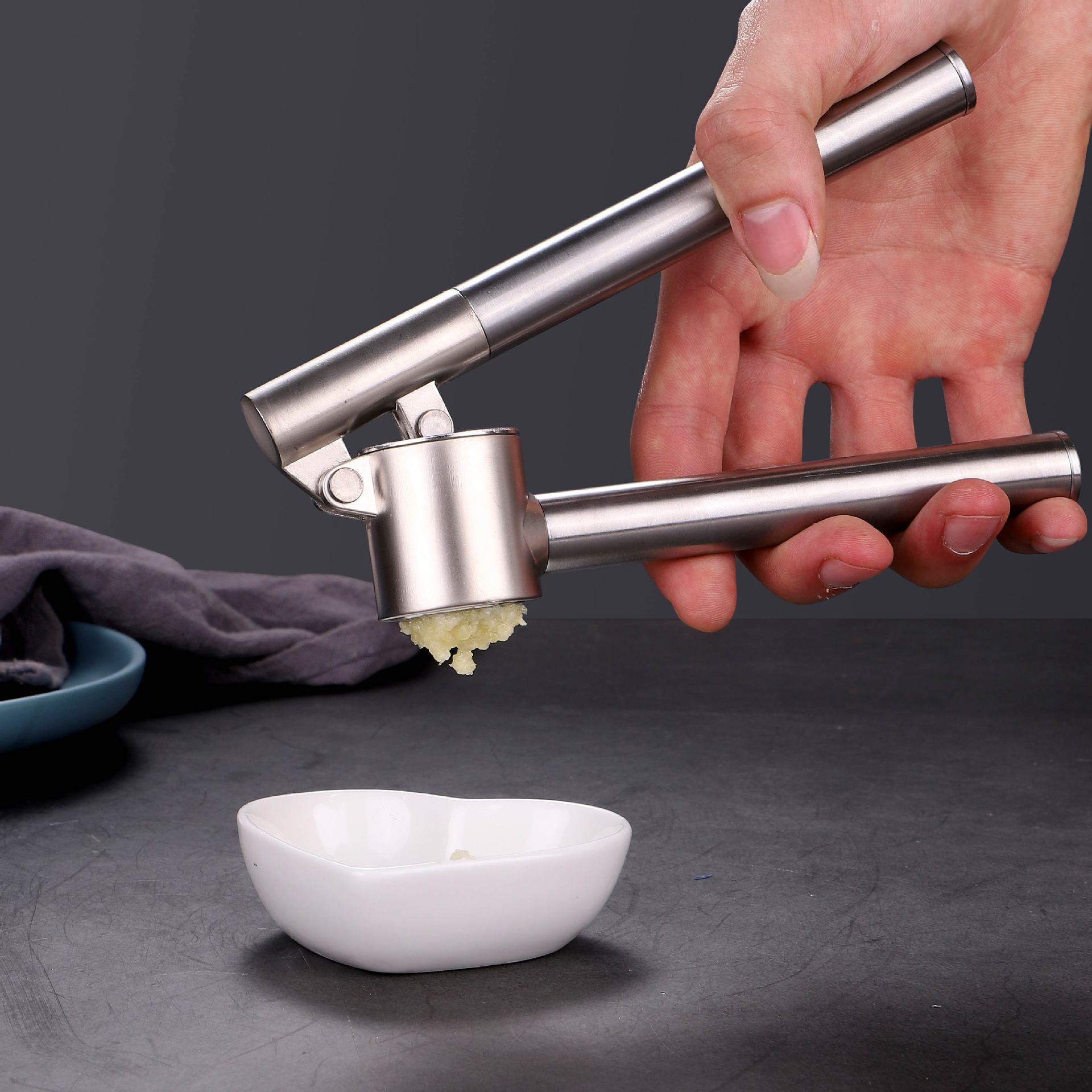 Garlic Press Mincer Stainless  - Kitchen Gadgets Garlic recension och pris